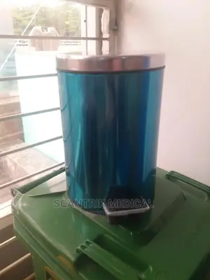Trash Bin Cover and High Quality 8lite