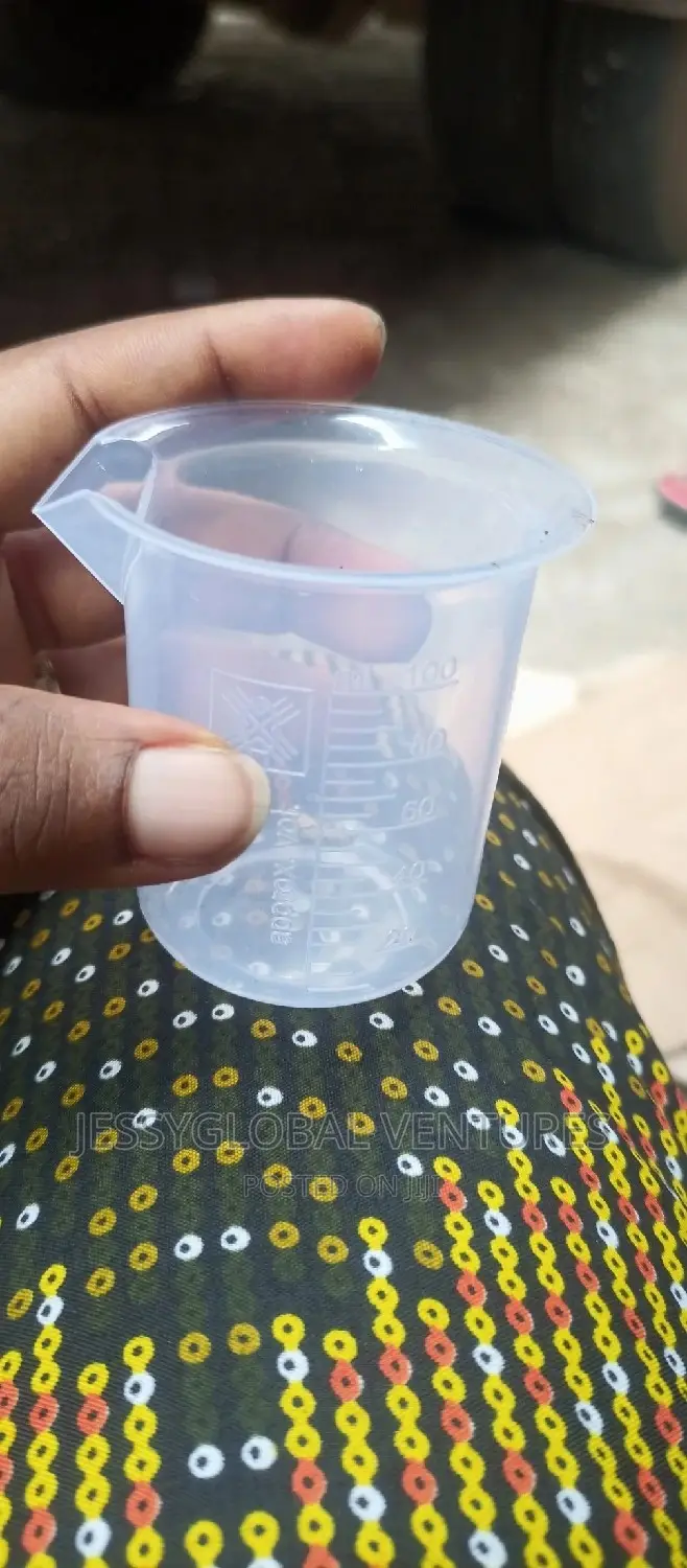 Plastic Beaker 100ml