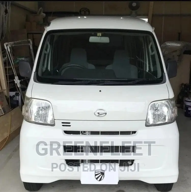 Daihatsu Hijet 2014 White