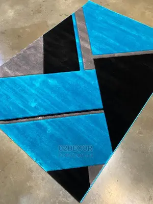 Colorful Center Rugs Available for Your Homes