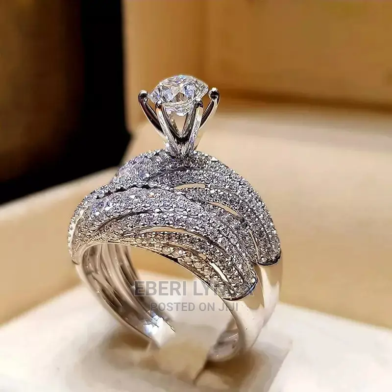 Non Tarnishable Sterling Wedding Ring Set