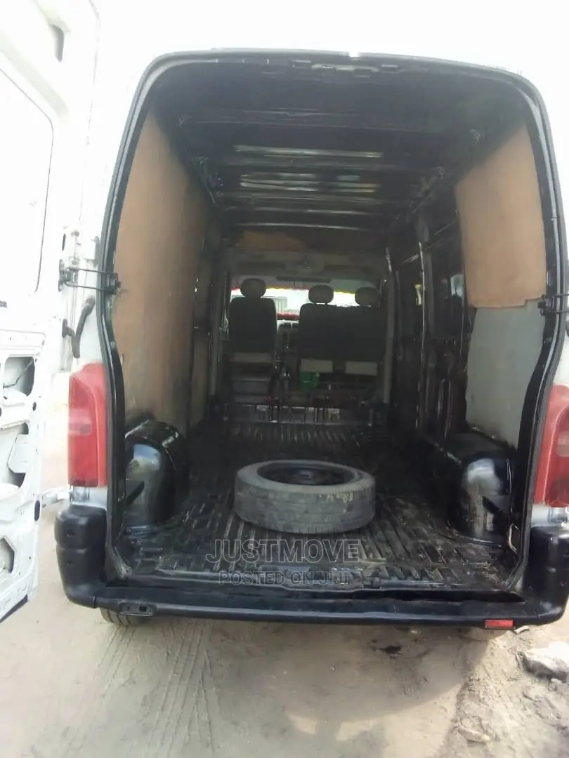 Hire Van for Interstate Relocation Service