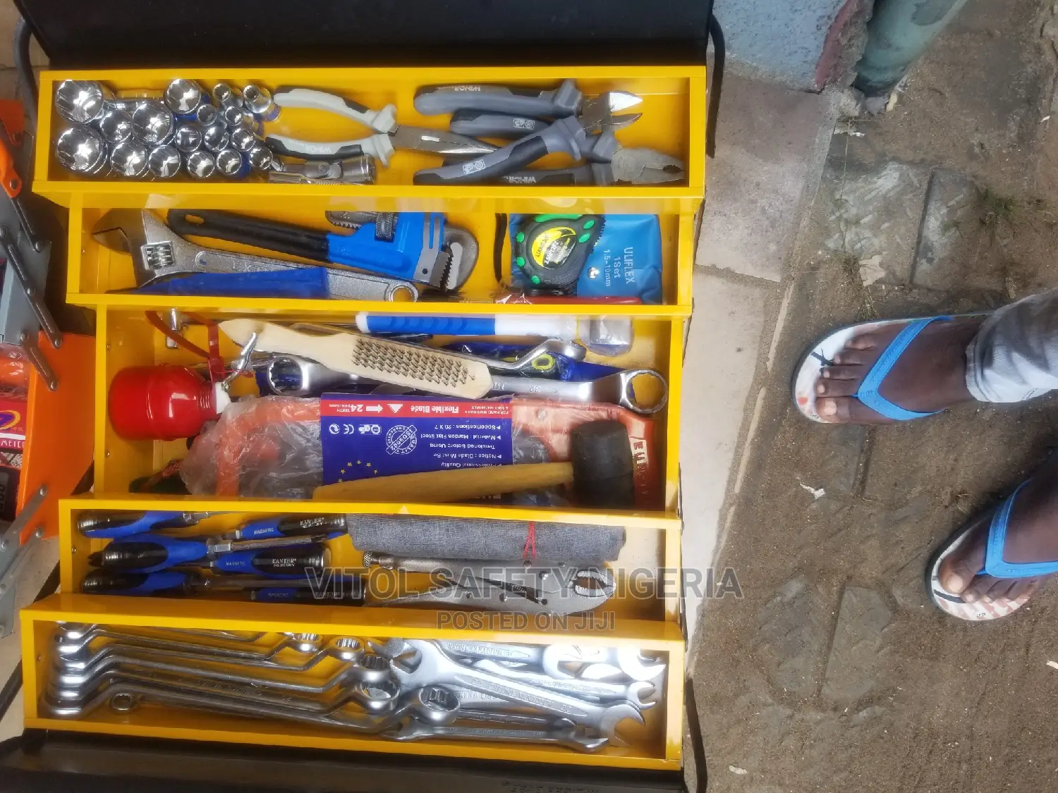 Mechanical Tools Box