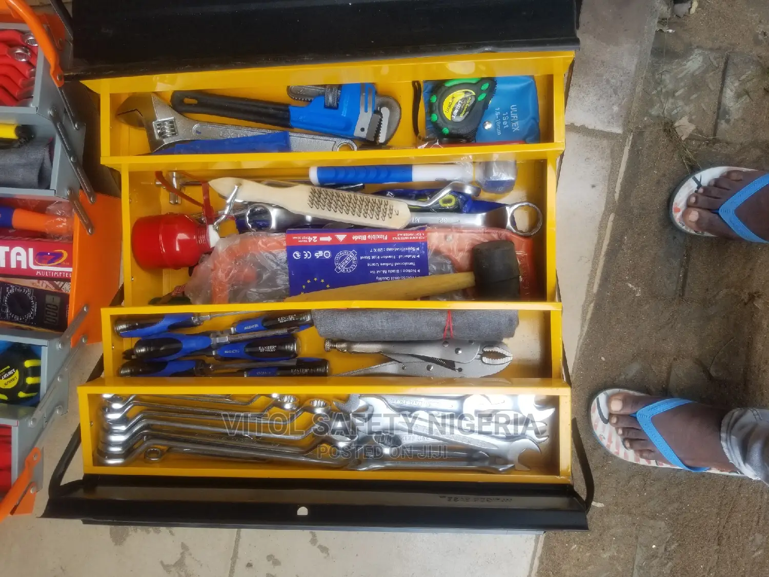 Mechanical Tools Box