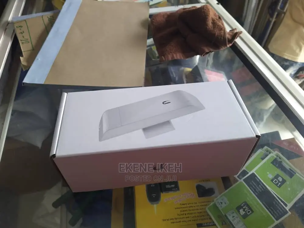 Ubiquiti Locom2