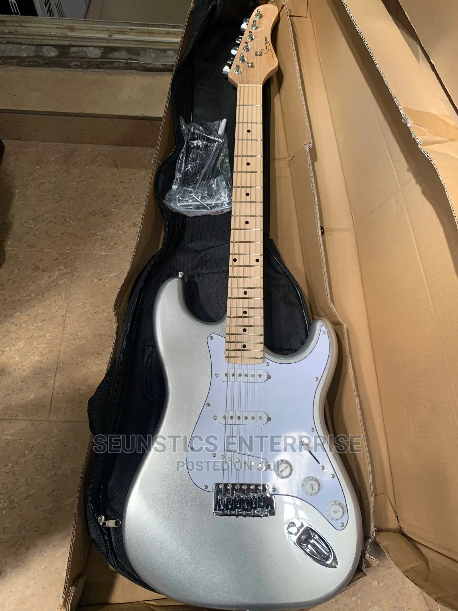 Quality Smiger LG-2 Lead Guitar
