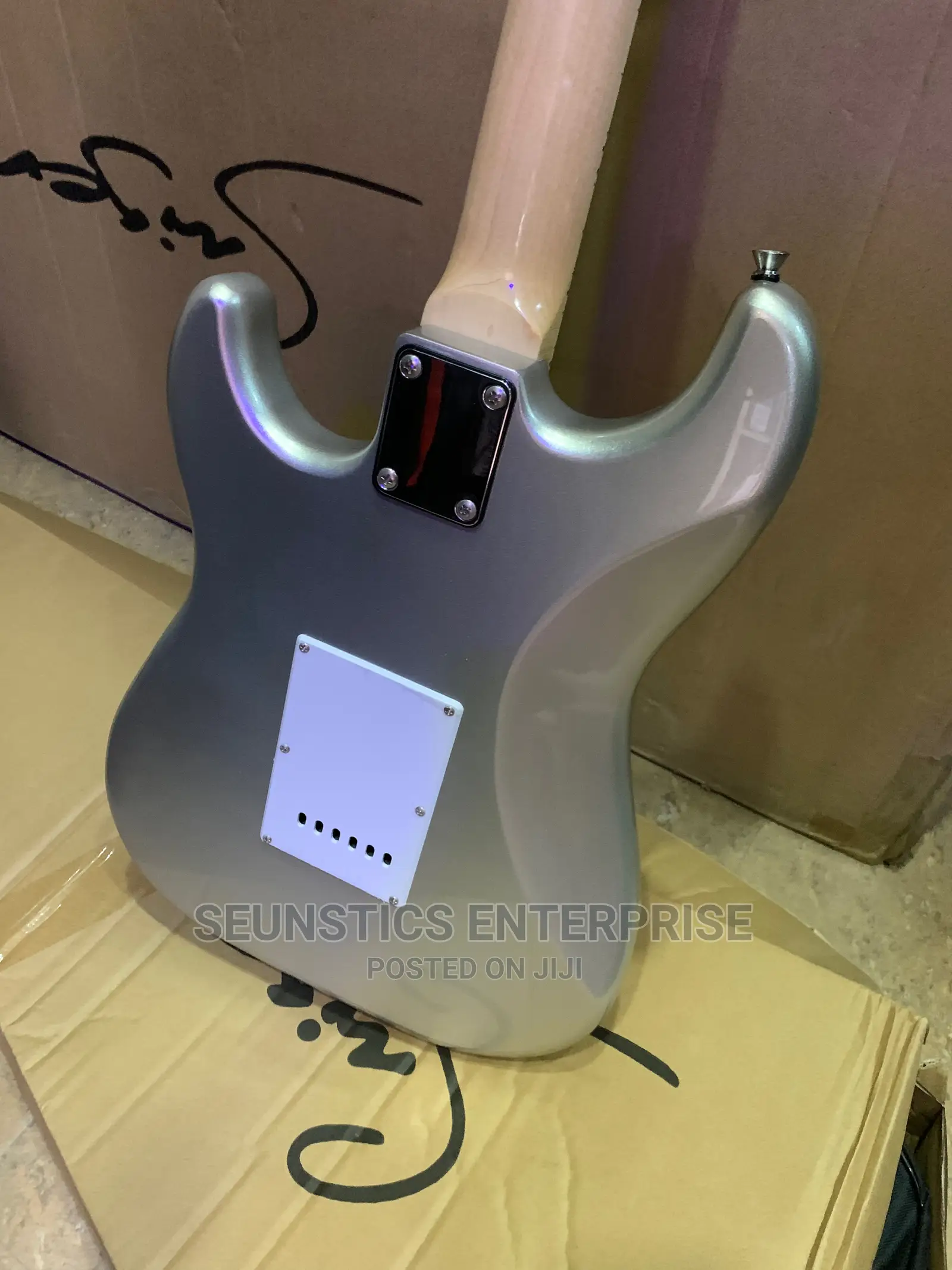 Quality Smiger LG-2 Lead Guitar