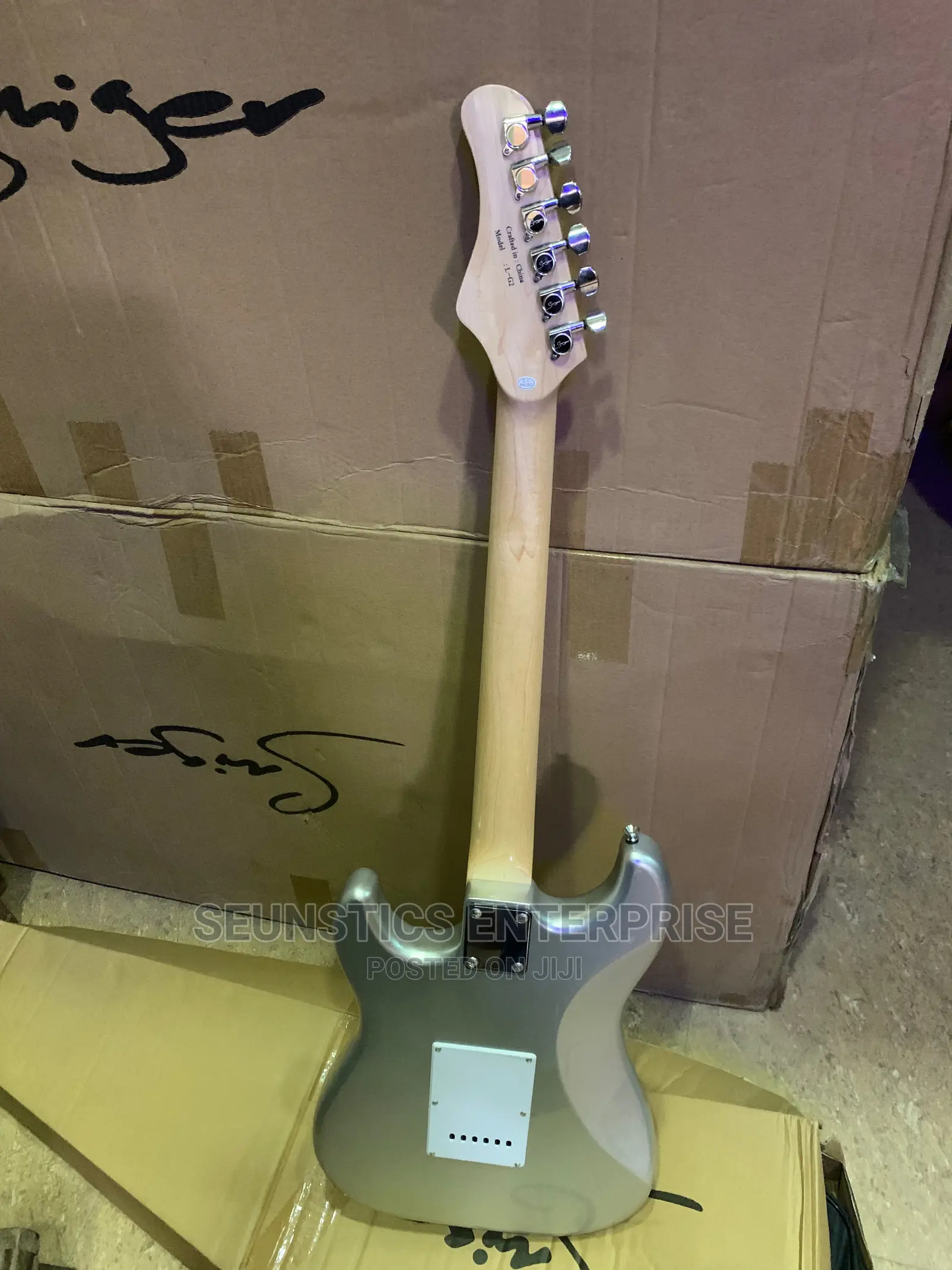 Quality Smiger LG-2 Lead Guitar