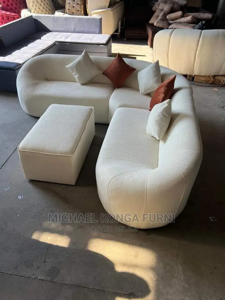 Simple Design of L Shape With Center Table