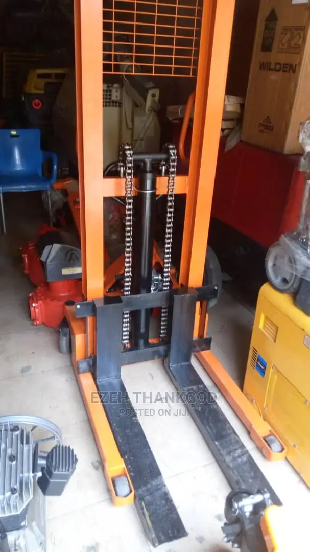 3 Ton Stacker