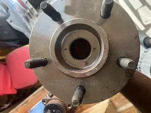 Dodge Ram Front Hub 2001 2002 2003 2004 2005 2006