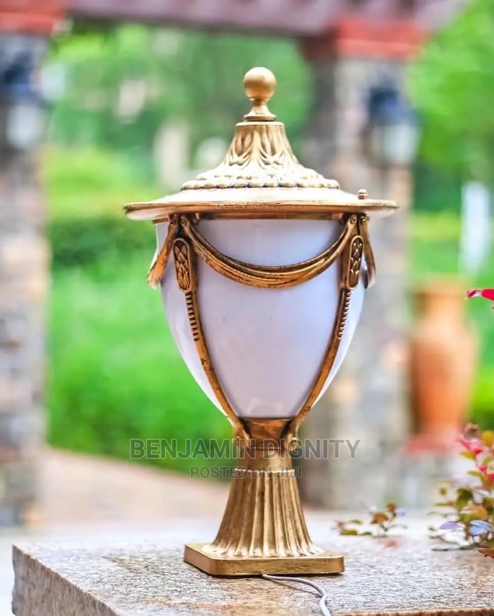 Outdoor Standing Pillar Lamp