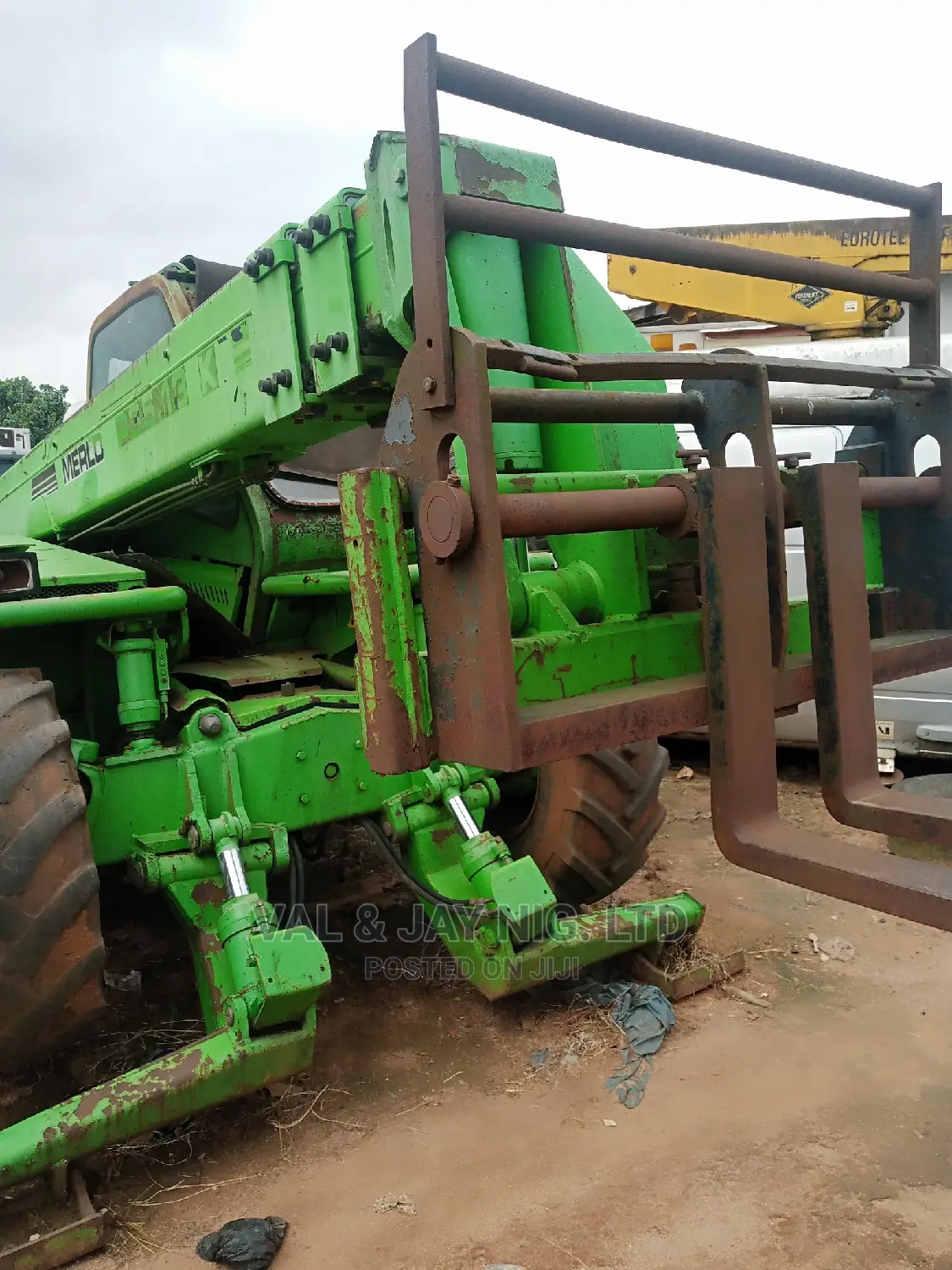 4 Tons MERLO Telescopic Forklift / Telehandler