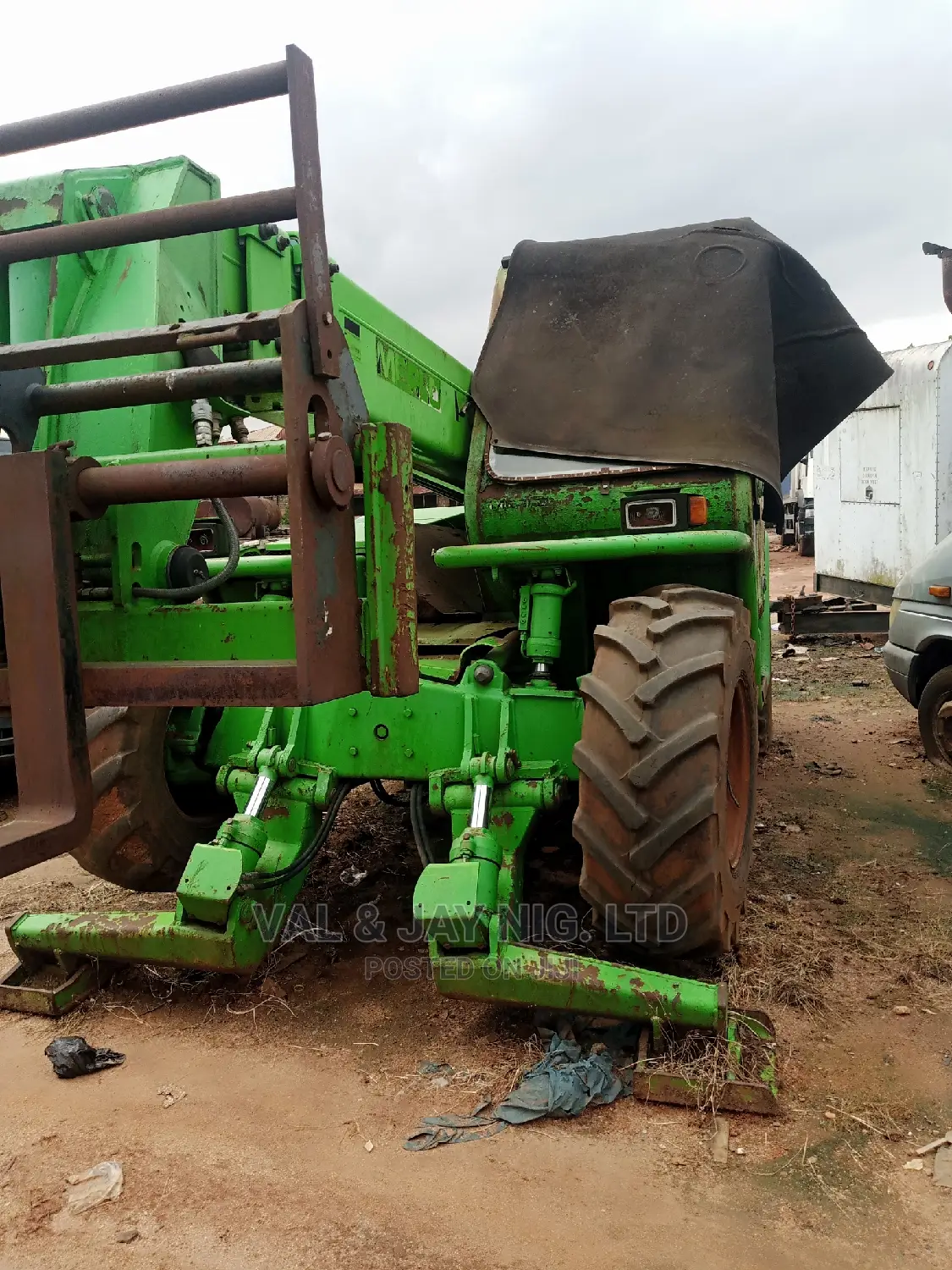 4 Tons MERLO Telescopic Forklift / Telehandler