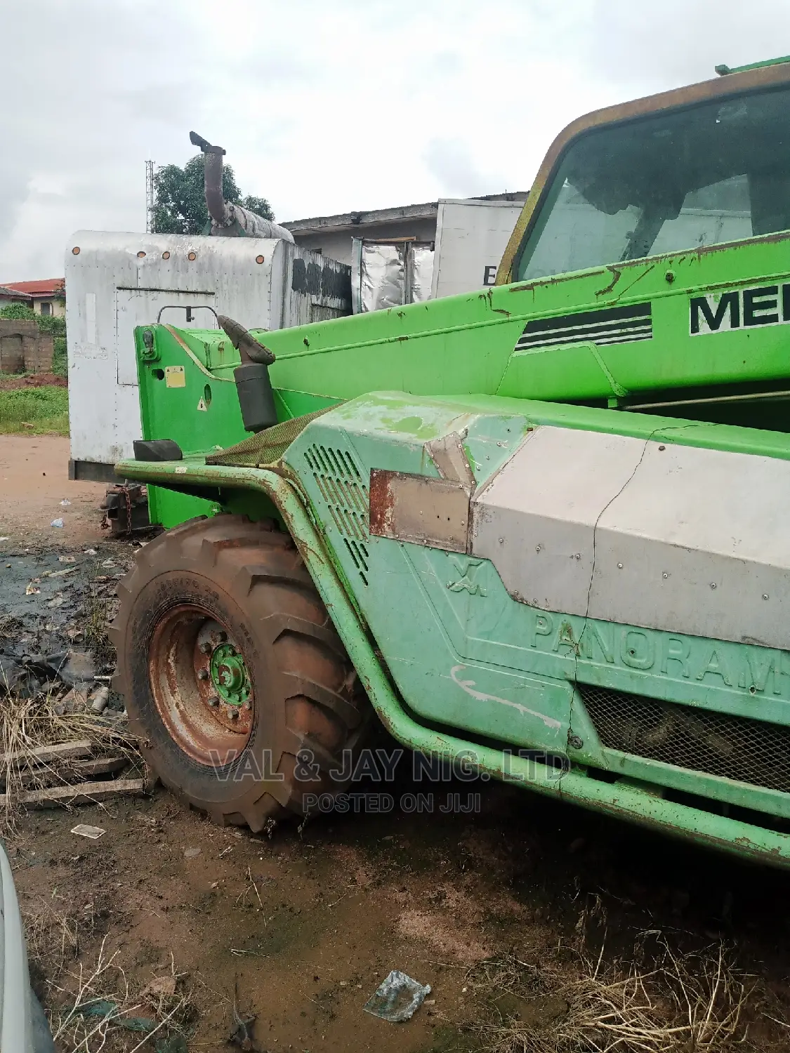 4 Tons MERLO Telescopic Forklift / Telehandler