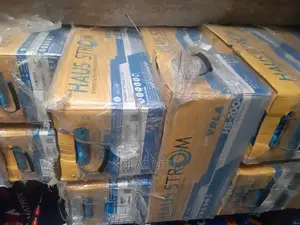 Huas Strom Battery 12v 200