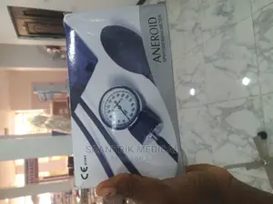 Portable Manual Aneroid Blood Pressure Monitor