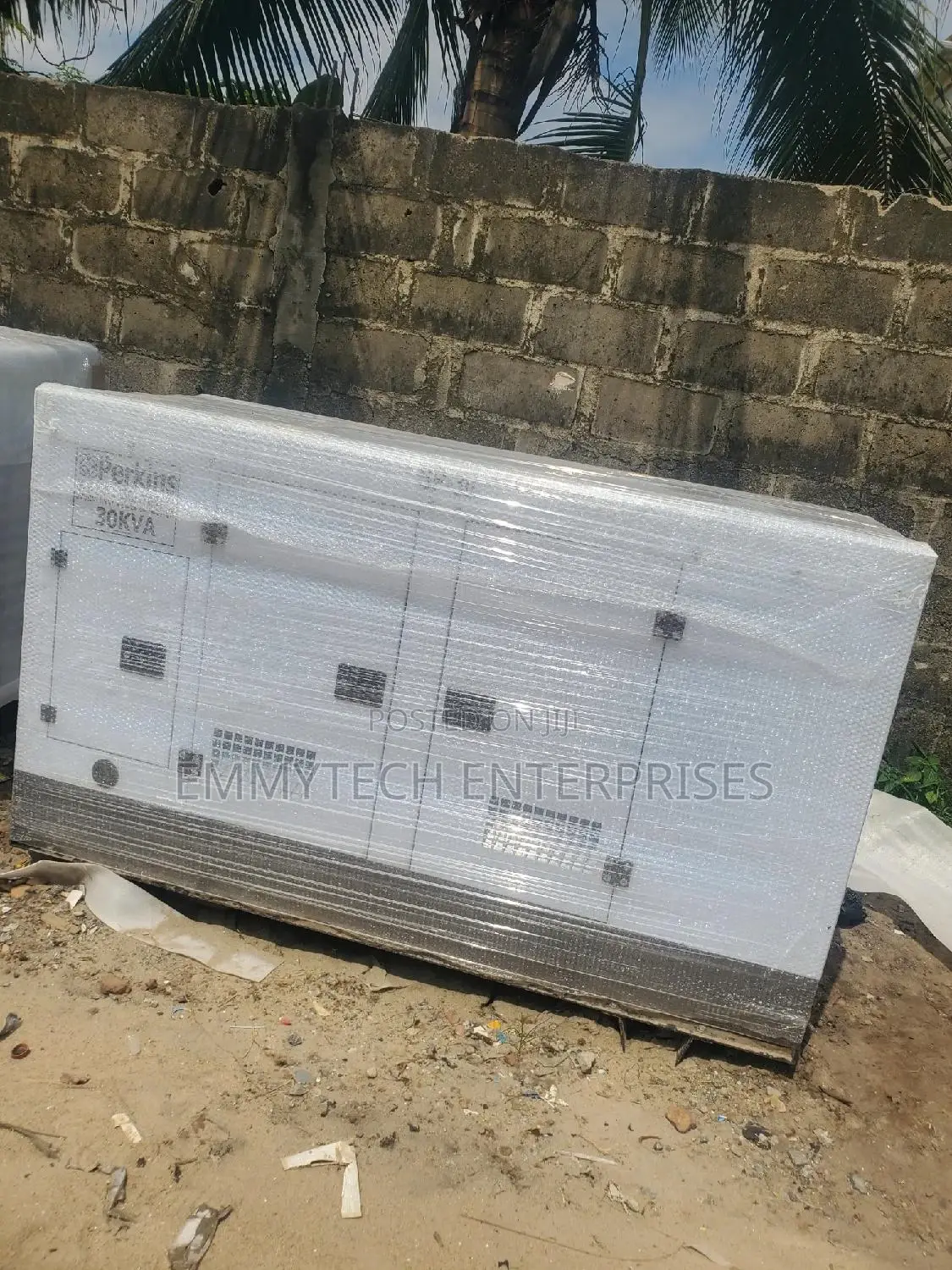 Perkins-Soundproof Generator 30kva