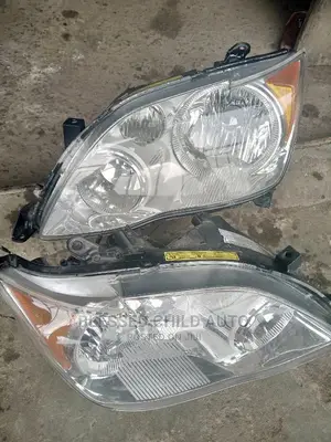 Headlamp Toyota Avalon 2010-2011 Charger Type