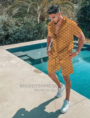 Quality Men's Dress Up N Down