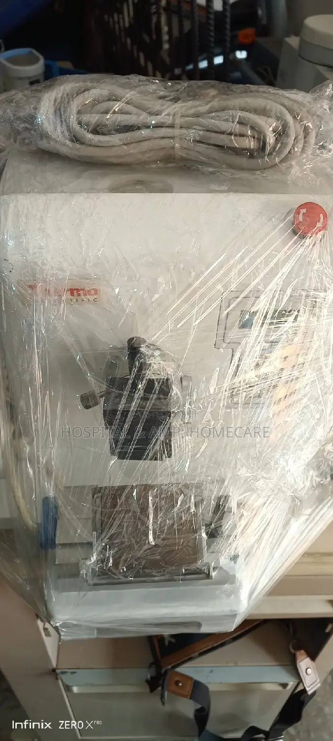 Thermo Fisher Sceintific Microtom Machine