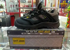 Photo - Safety Jogger Jumper31 Safety Shoes S3