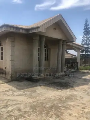 Photo - 4bdrm Bungalow in Obafemi-Owode for Sale