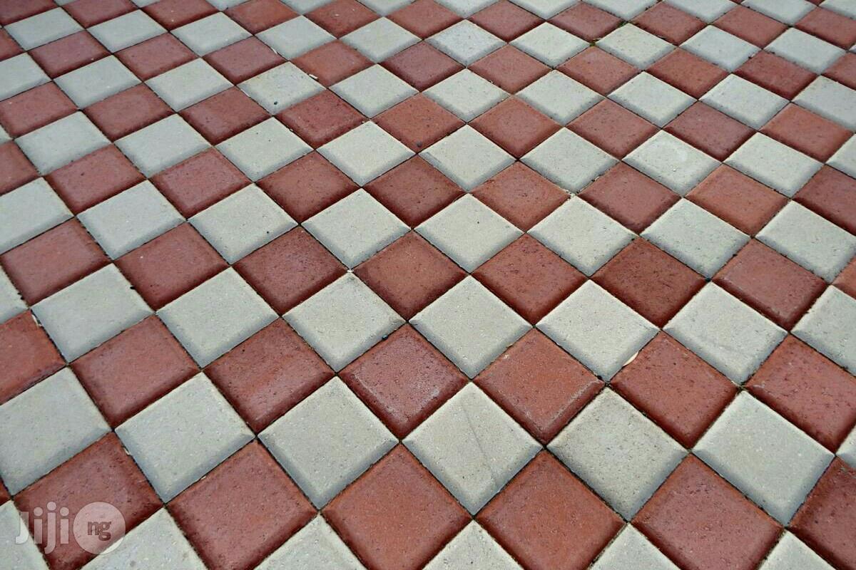 England Toffee Sqaure Paving Stones