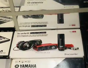 Photo - Focusrite Scarlett Solo Studio (3rd Gen)