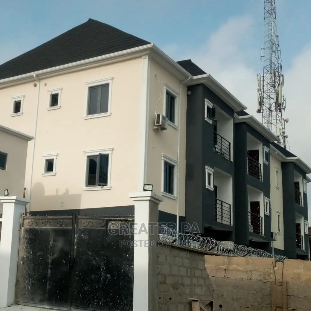 Building Contractor