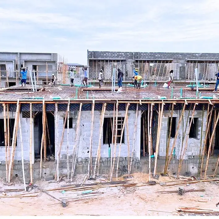 Building Contractor