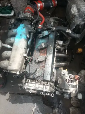 Nissan Altima Almera 2005
