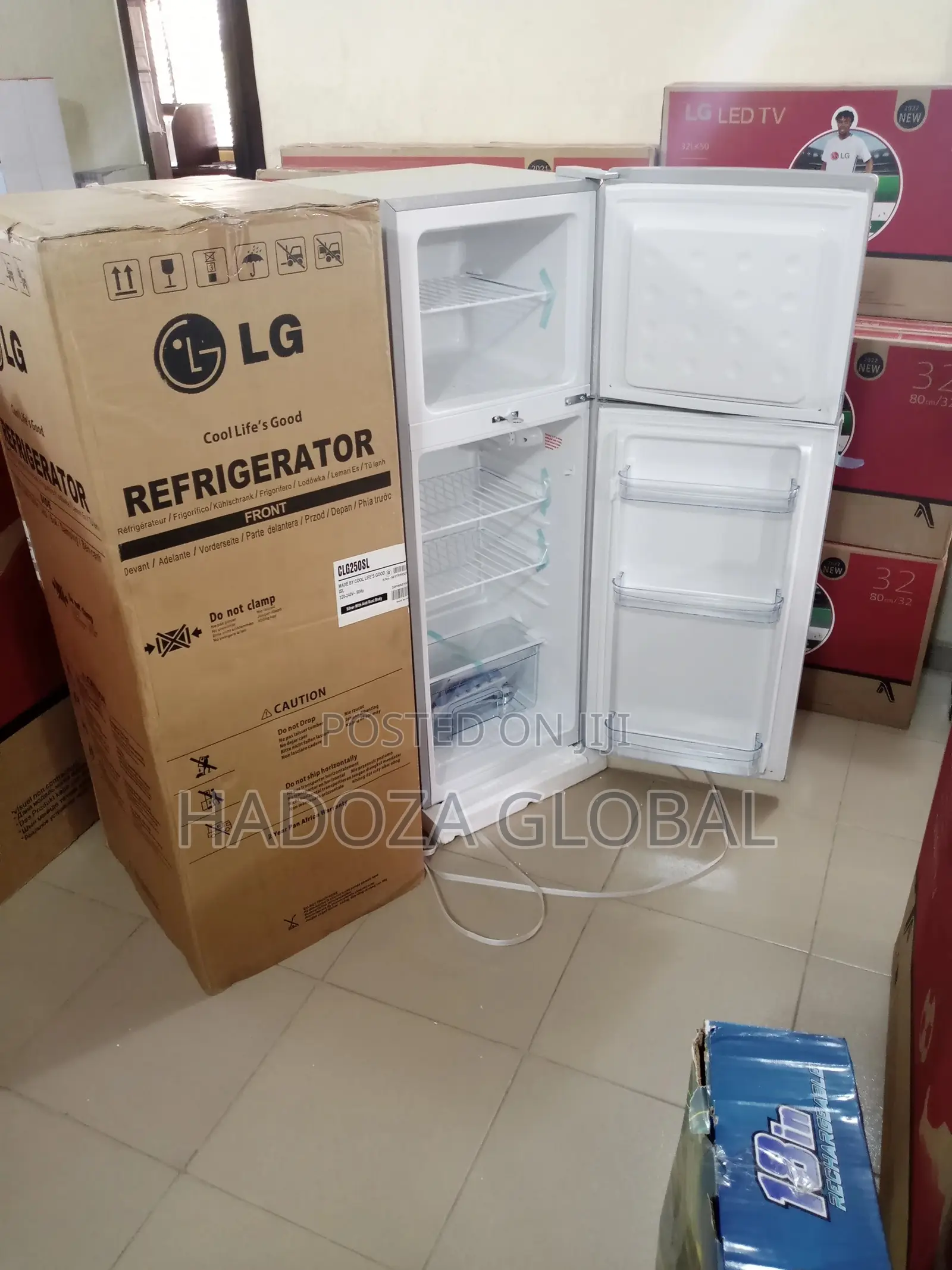 Brand New Lg Fridge With Adequate Energy Saving Capacity