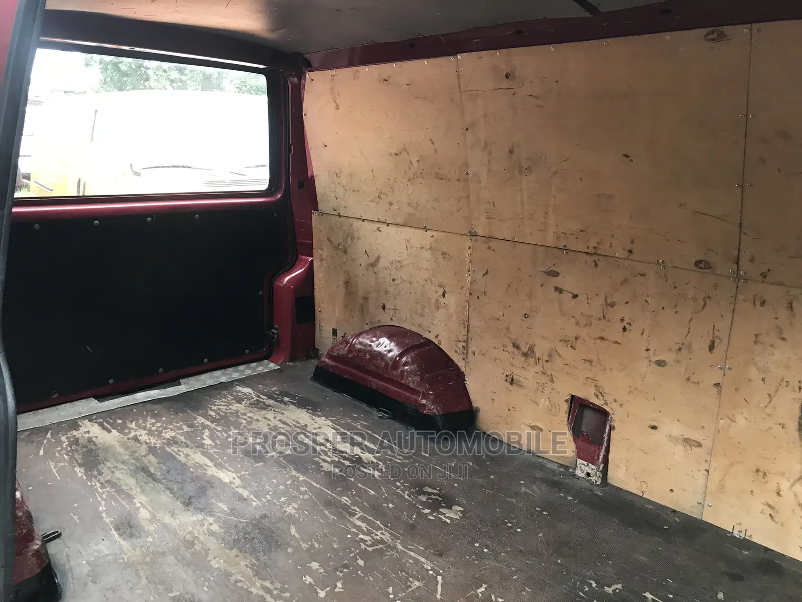 Volkswagen Transporter 2001 Red