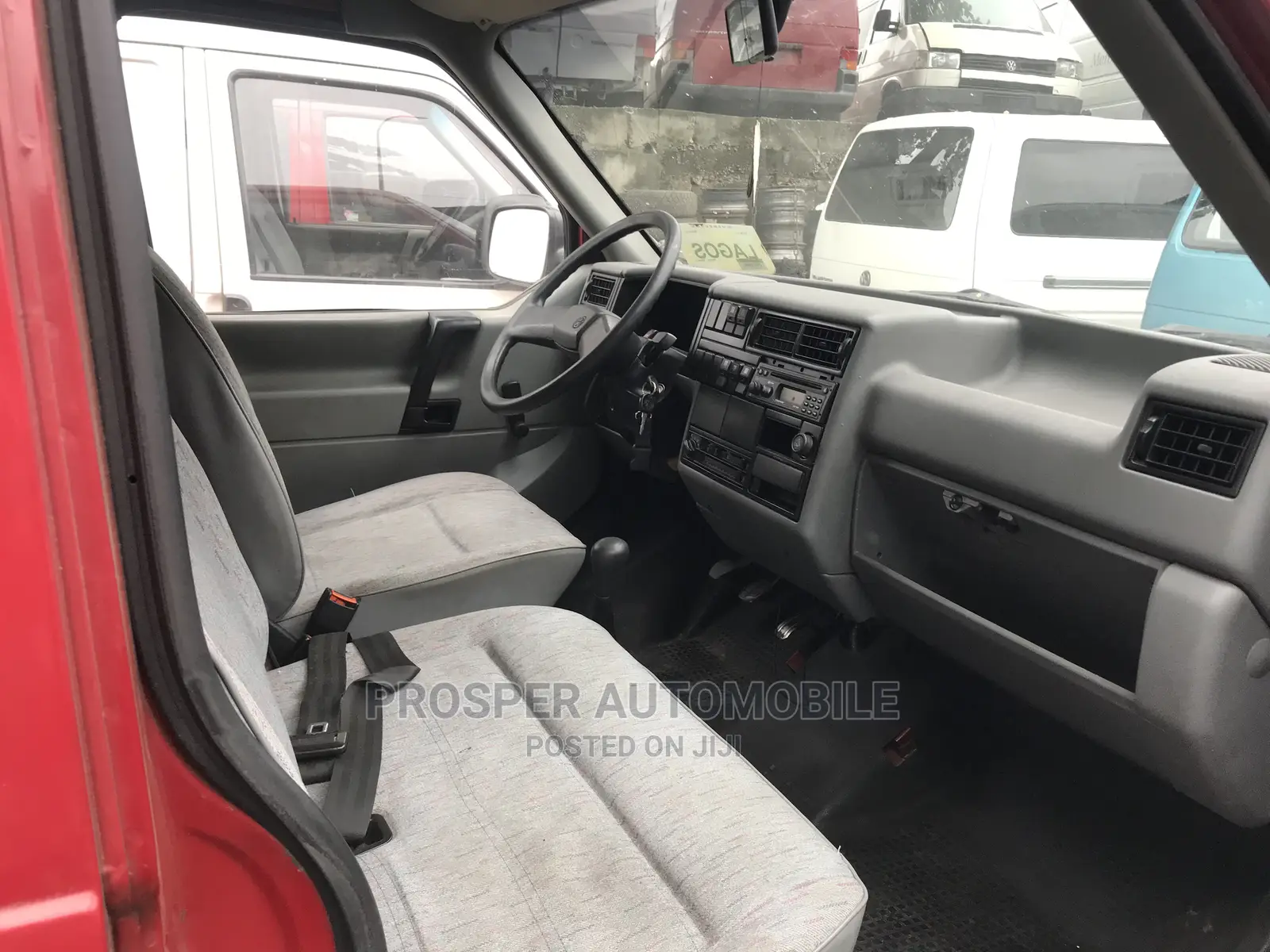 Volkswagen Transporter 2001 Red