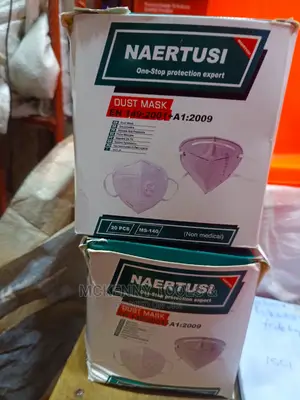 KN95 Dust Mask (White)
Single Package 
4 Layer