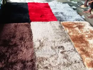 Modern Designed Fluffy Super Soft Floor Center Rug.