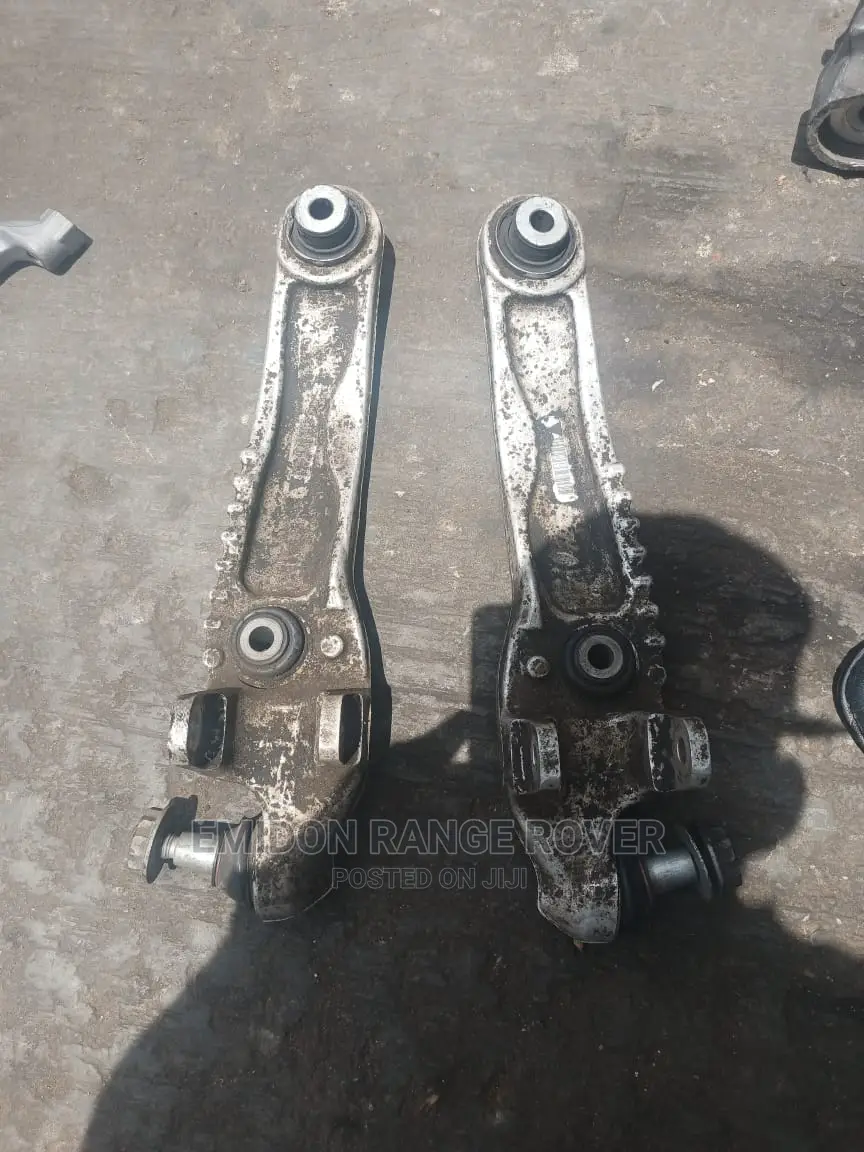 RANGE ROVER Velar Front Lower Arm