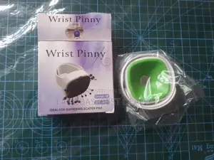 Wrist Pinny