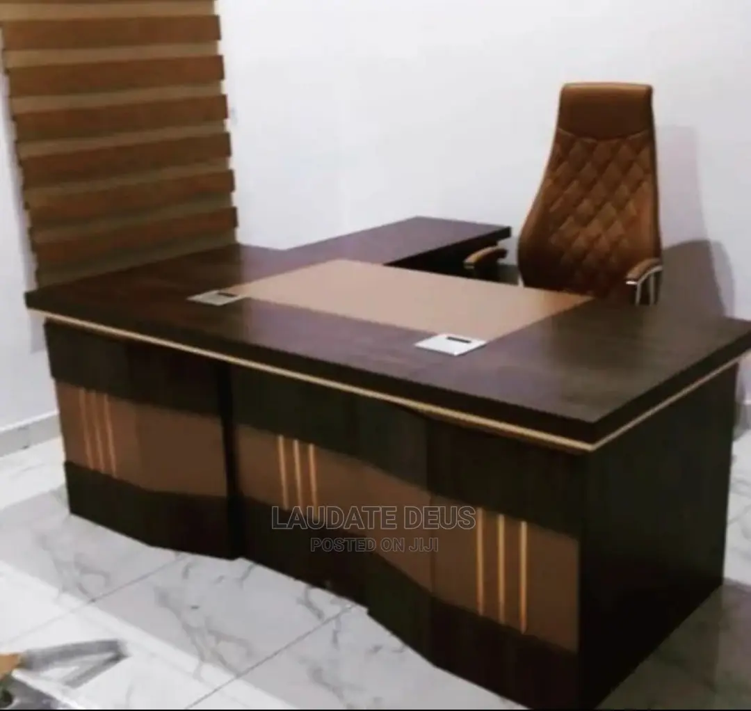 New Imported Exquisite Executive Office Table