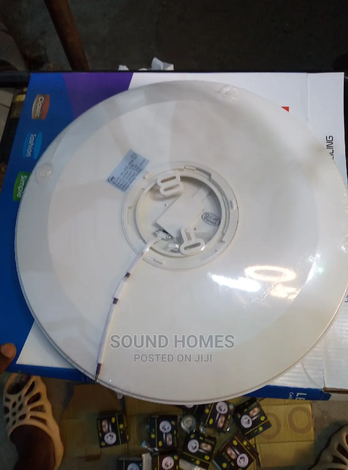 40watfs Surface Down Light