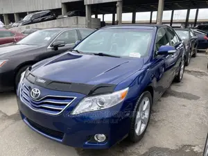 Toyota Camry 2010 Blue