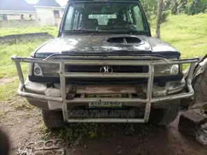 Hyundai Galloper V6 Petrol Engine