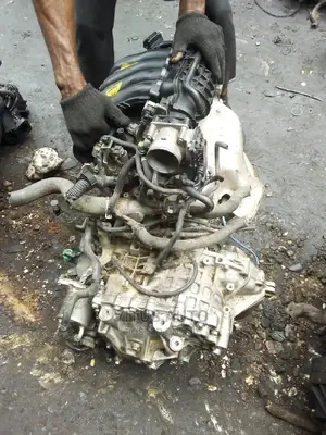 Nissan Sentra 08 09, Engine and Gear Box