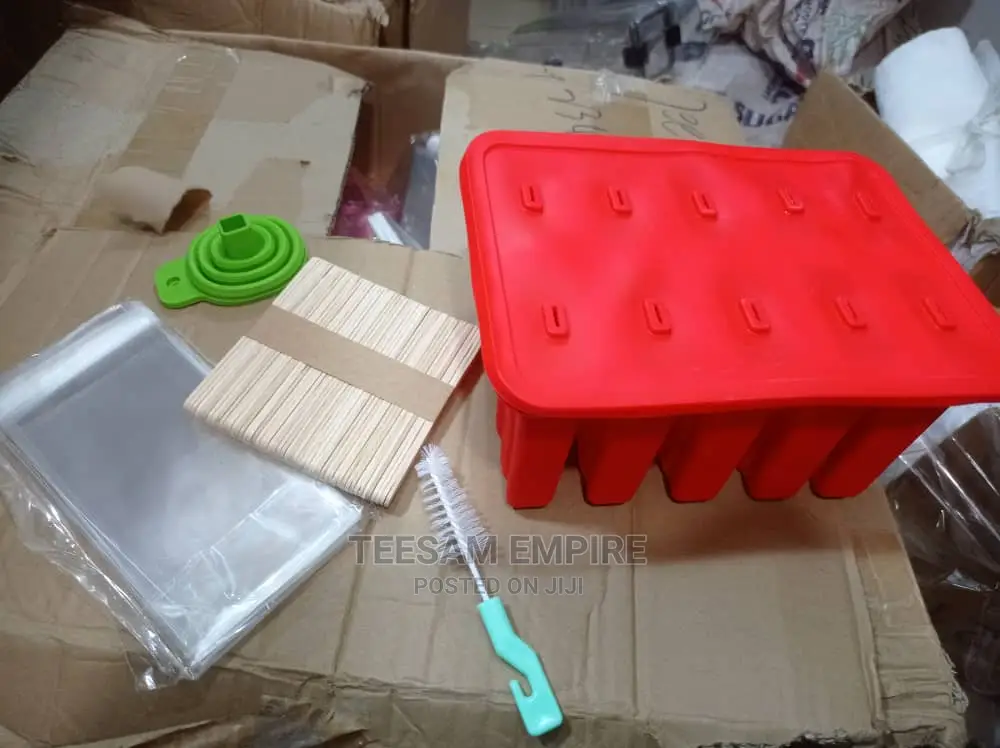 10 Cavity Silicon Popsicle Mould With 50 Sticks