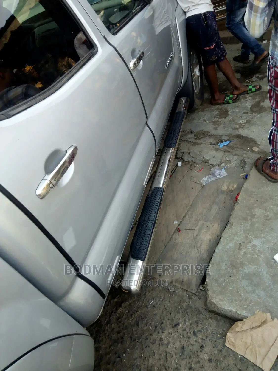 Side Step Pipe