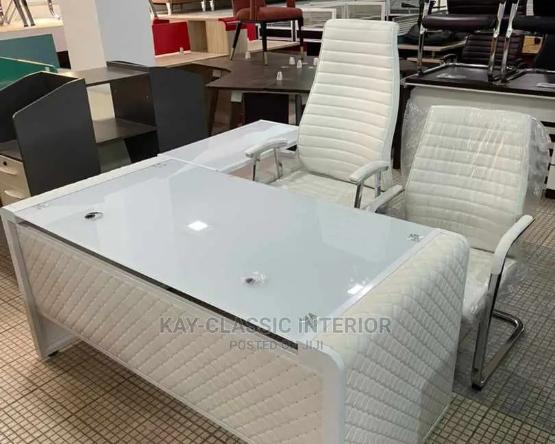1.6mt Office Desk Glass Top