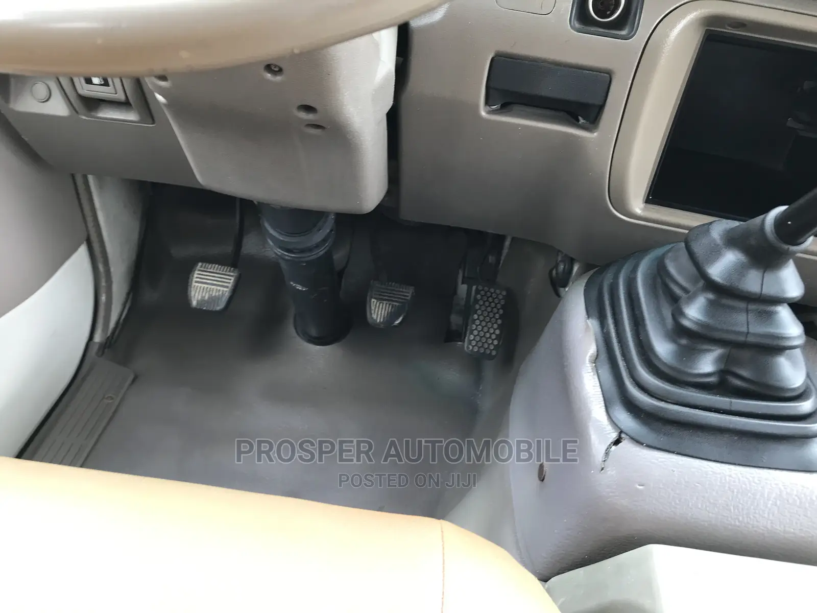 Toyota Coaster 2017 Brown