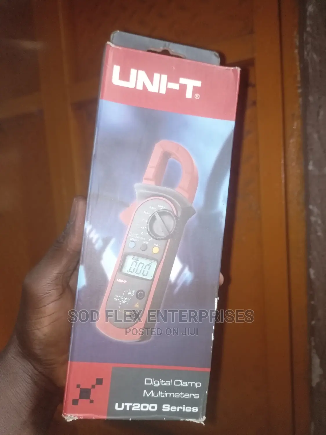 Uni-T Clamp Meter Ac Dc