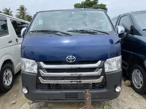 Toyota HiAce 2014 Blue